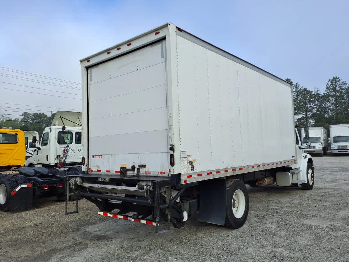 2020 Freightliner M2 106 in Greenville, SC — photo 4