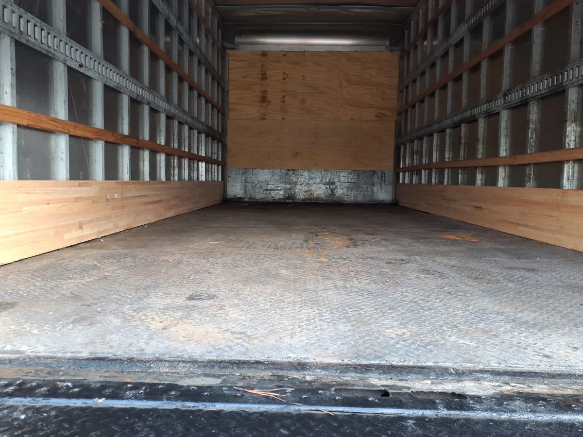 2020 Freightliner M2 106 in Greenville, SC — photo 8