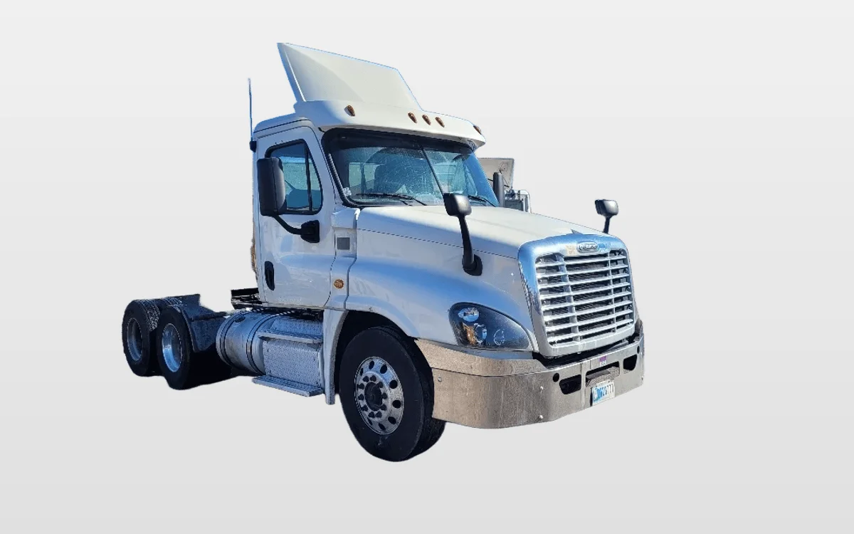 2018 Freightliner - image 1