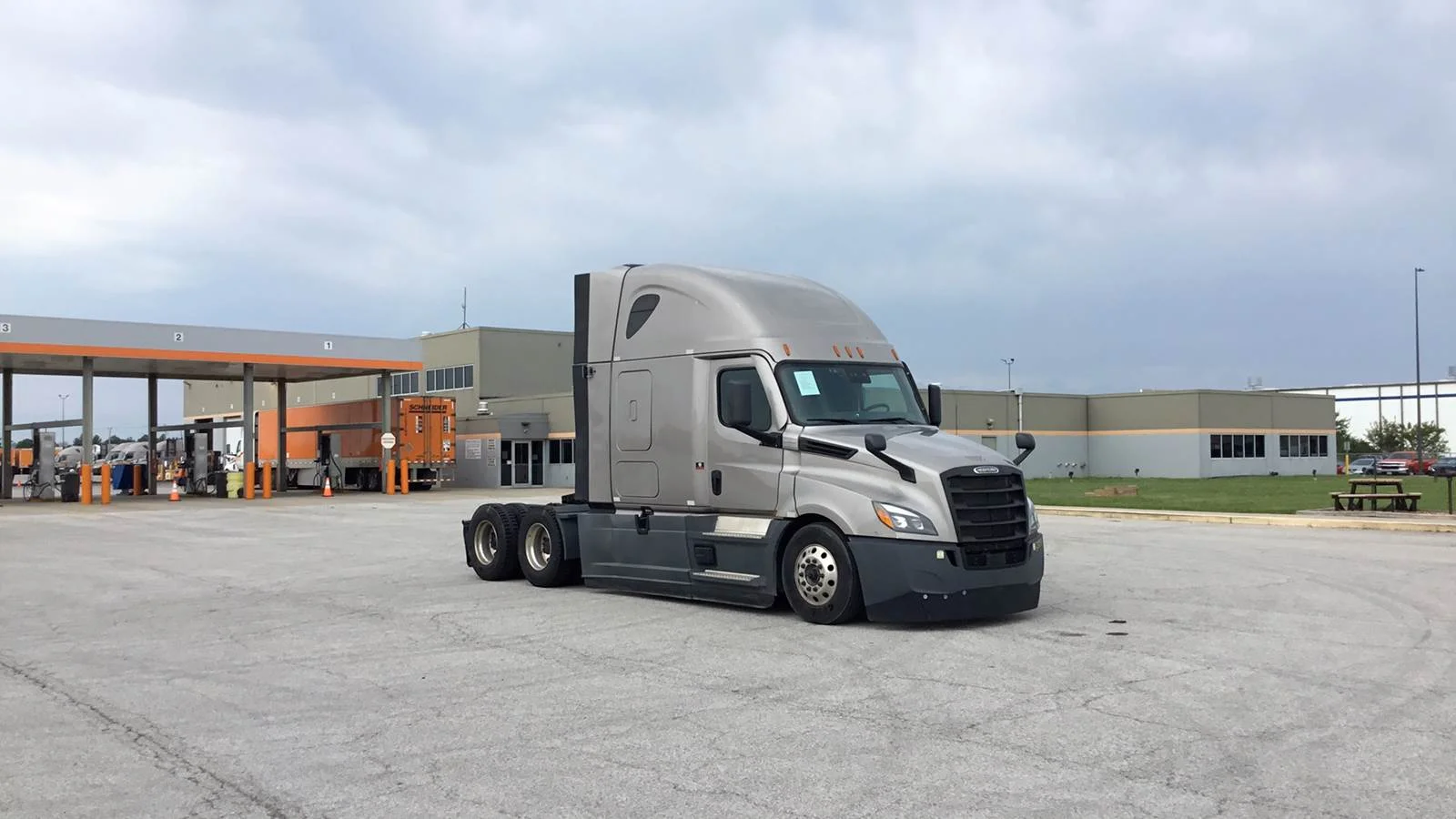 2023 Freightliner Cascadia