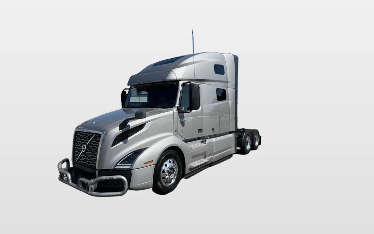 2022 Volvo VNL 760 in Sauk Rapids
