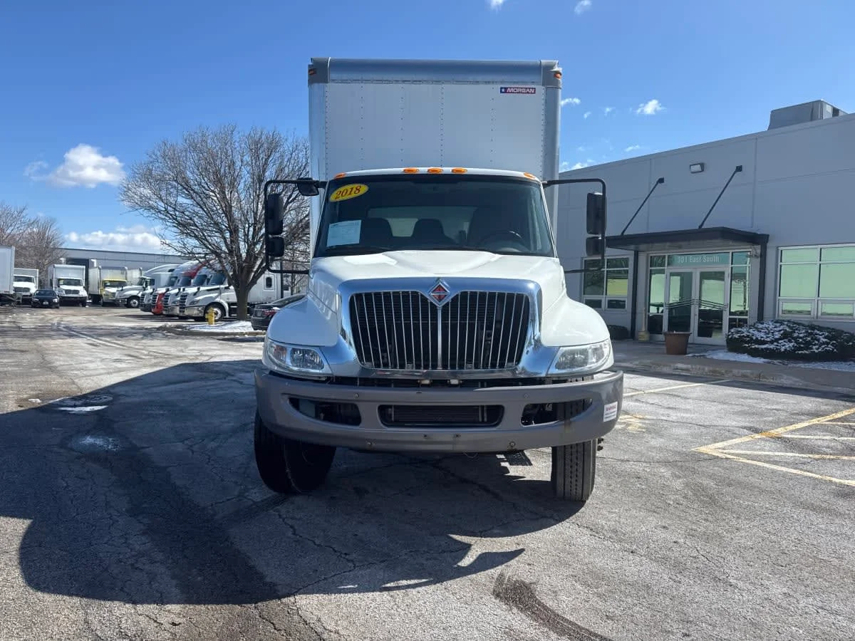 2018 International 4300 in Bolingbrook, IL — photo 2