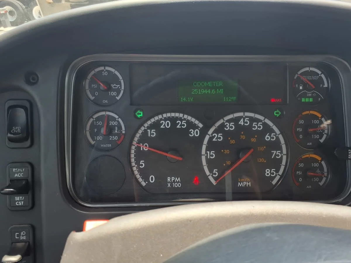 2020 Freightliner M2 106 in Fort Worth, TX — photo 11