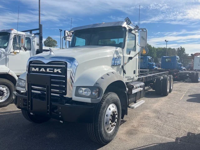 2013 Mack