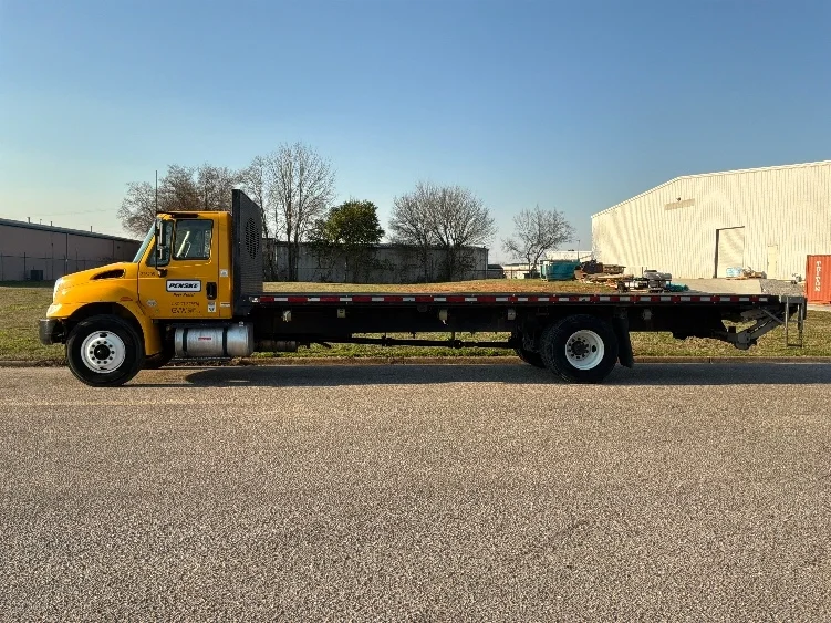 2019 International 4300 in Norcross, GA — photo 4