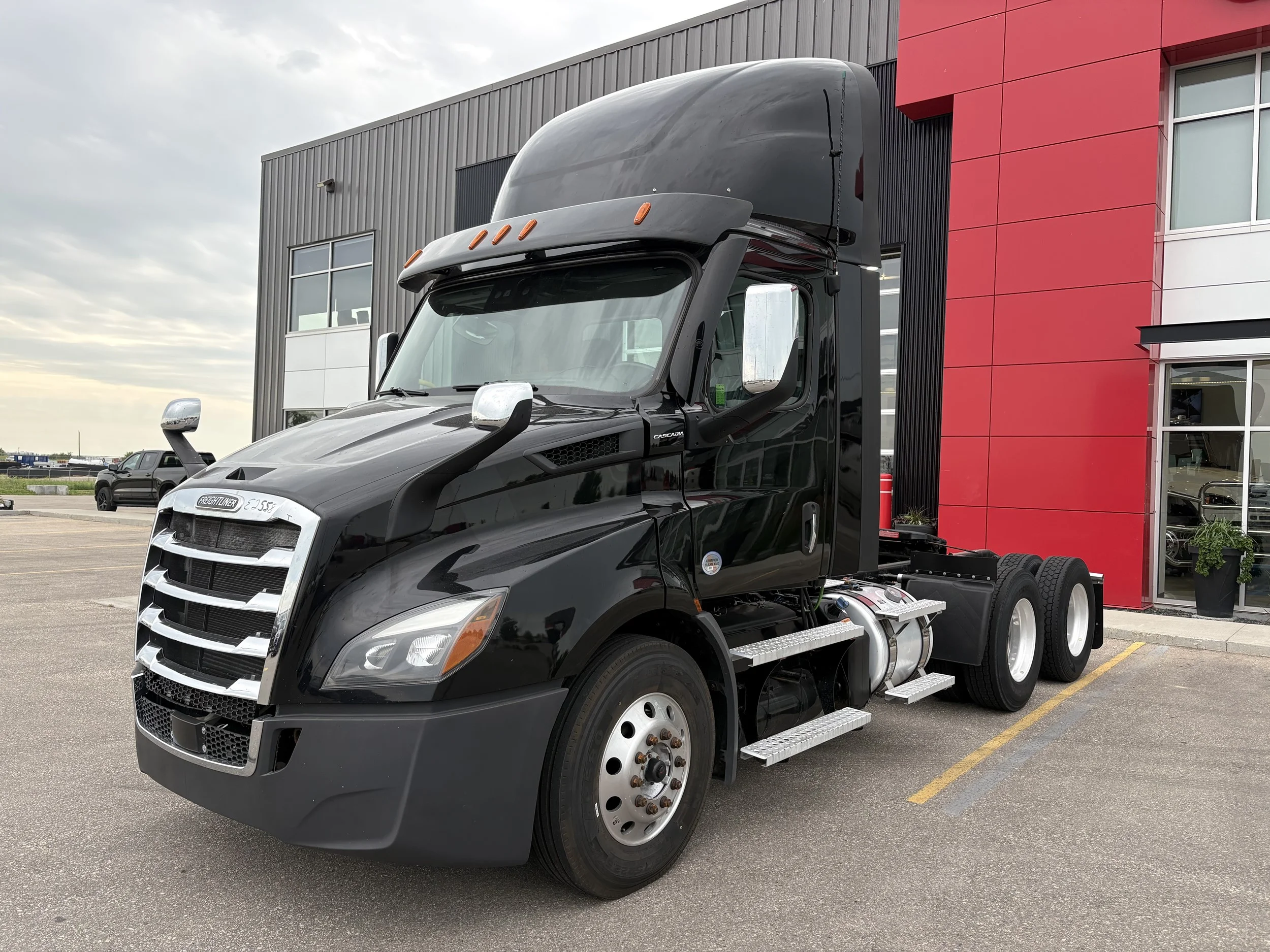 2023 Freightliner 