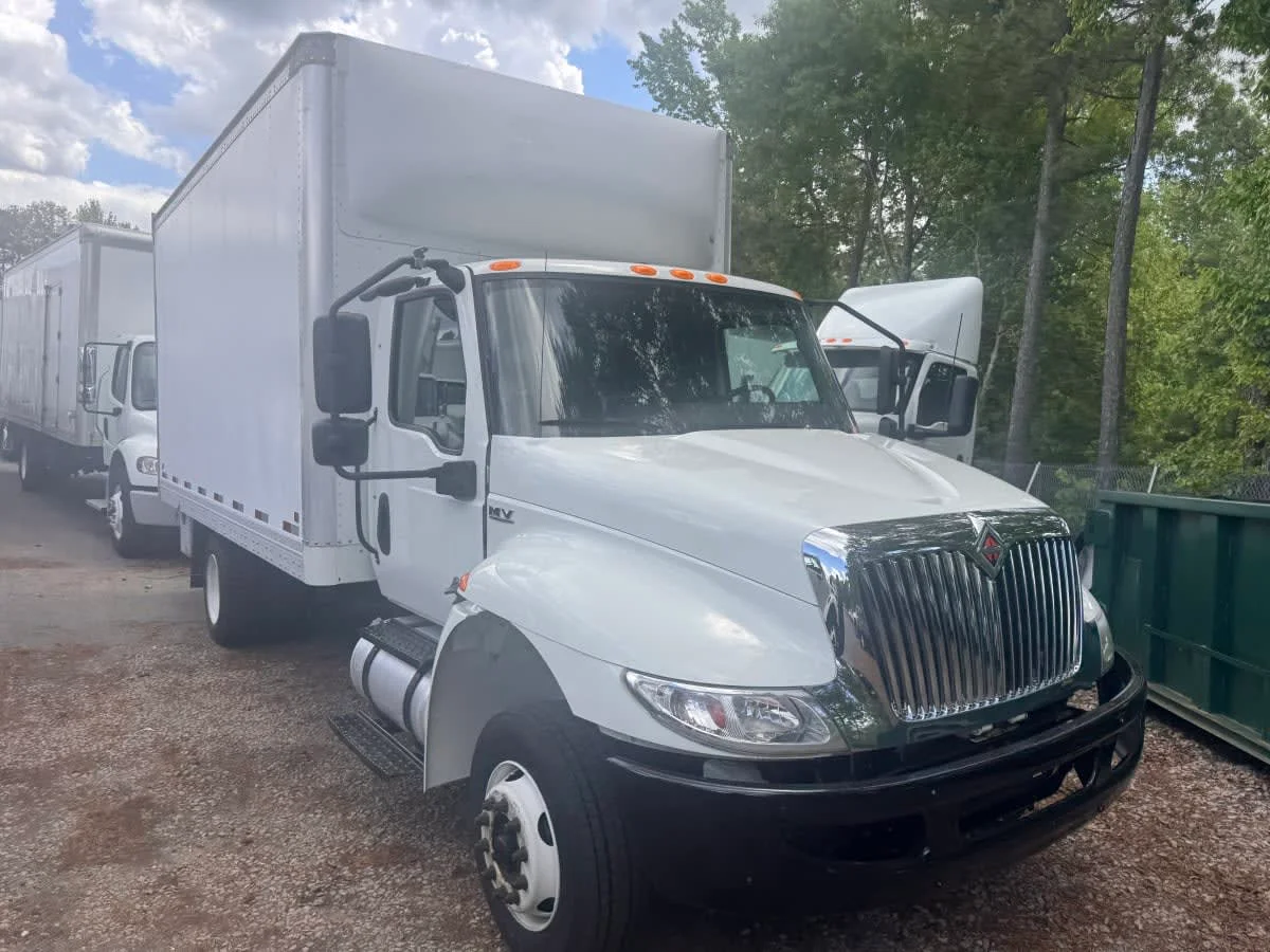 2021 International MV in Ashland, VA — photo 3