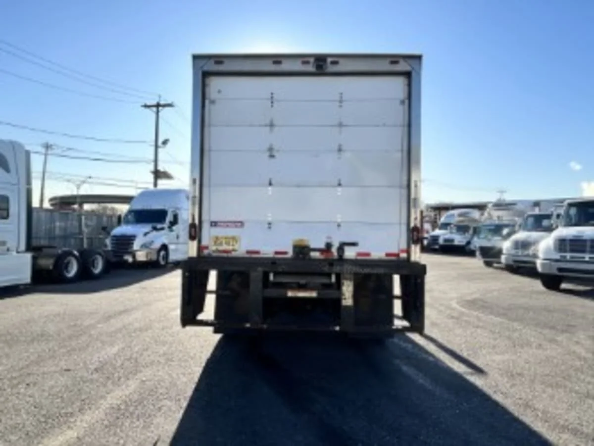 2019 Freightliner M2 106 in Newark, NJ — photo 5