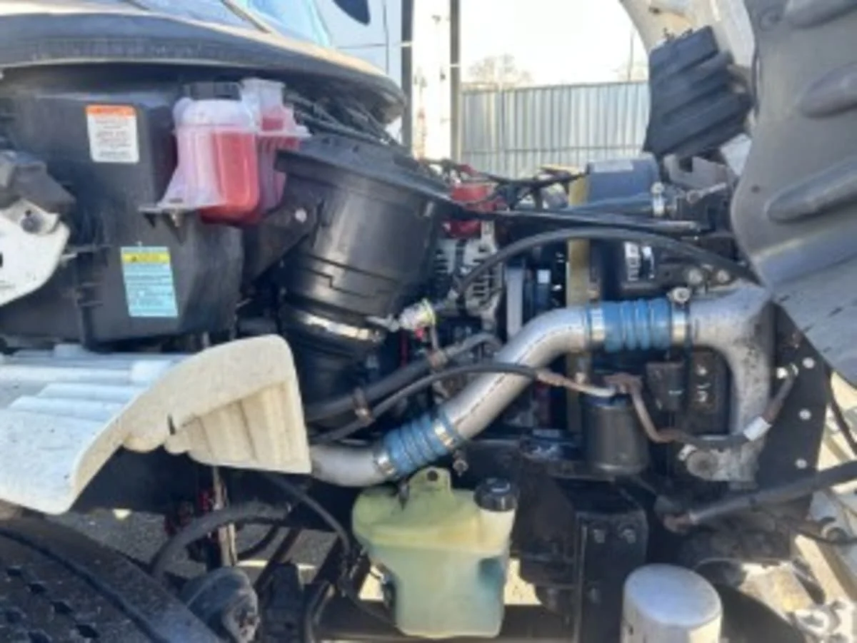 2019 Freightliner M2 106 in Newark, NJ — photo 11