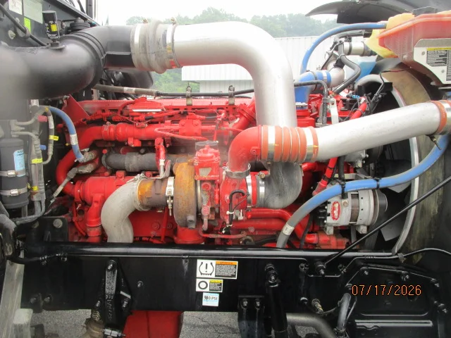 2022 Peterbilt 389 in Butler, PA — photo 9