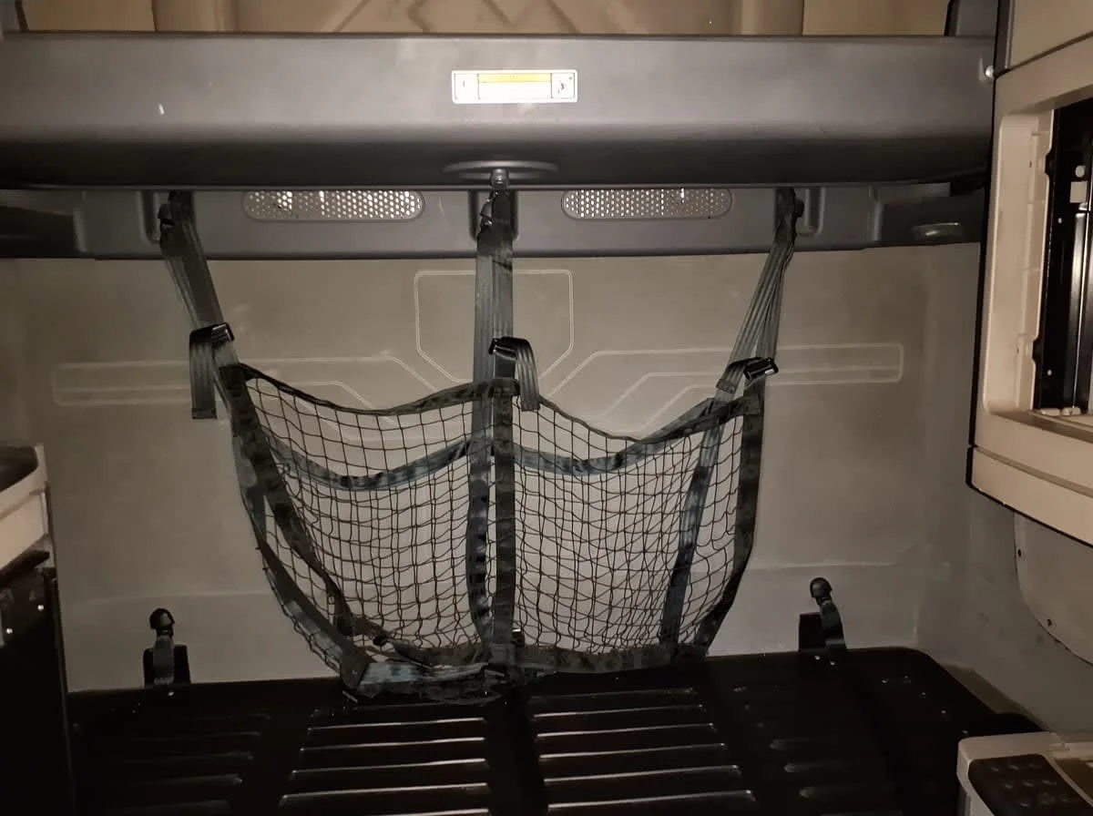 2020 Freightliner Cascadia - image 14