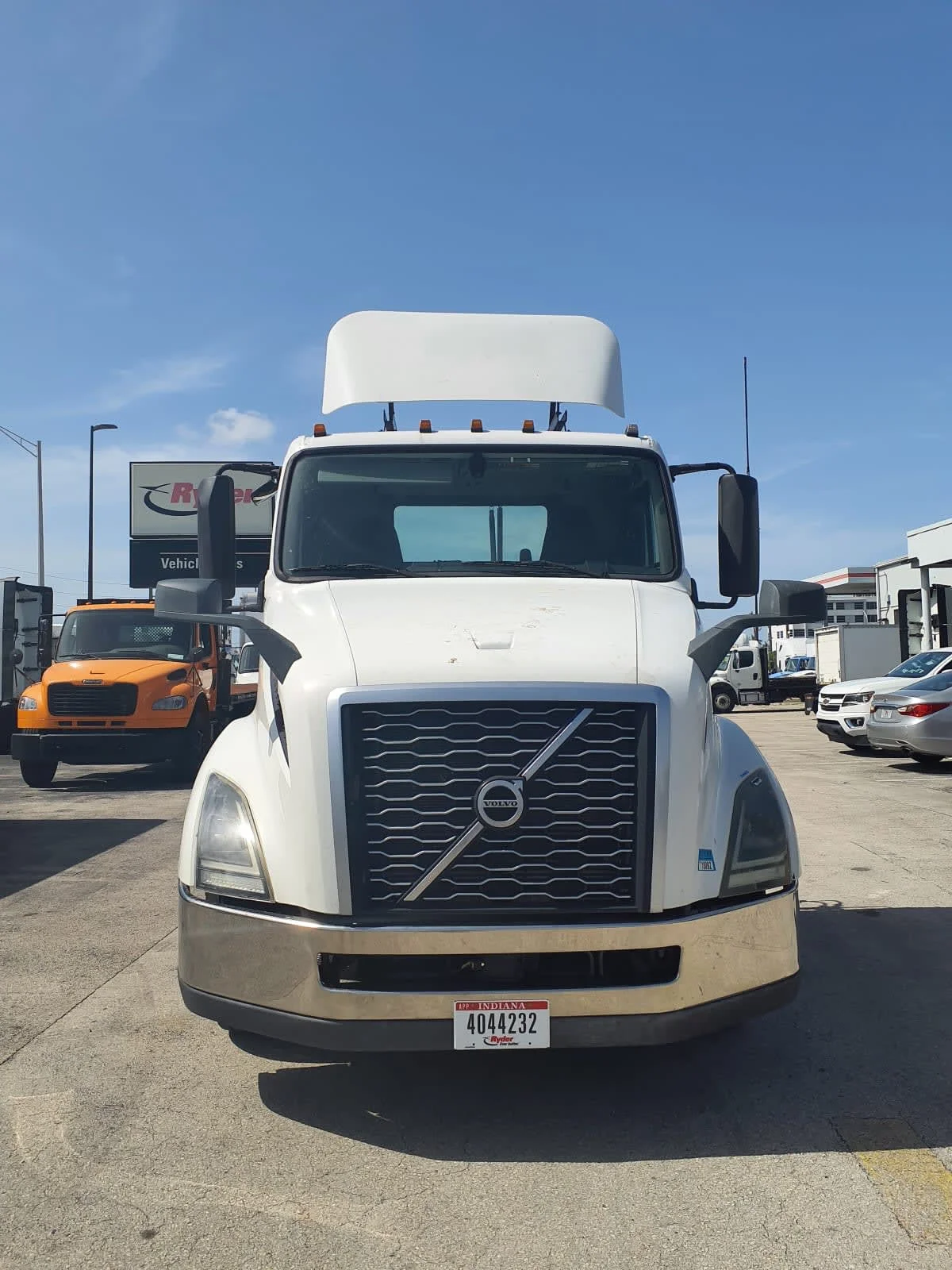 2019 Volvo in Miami, FL — photo 2