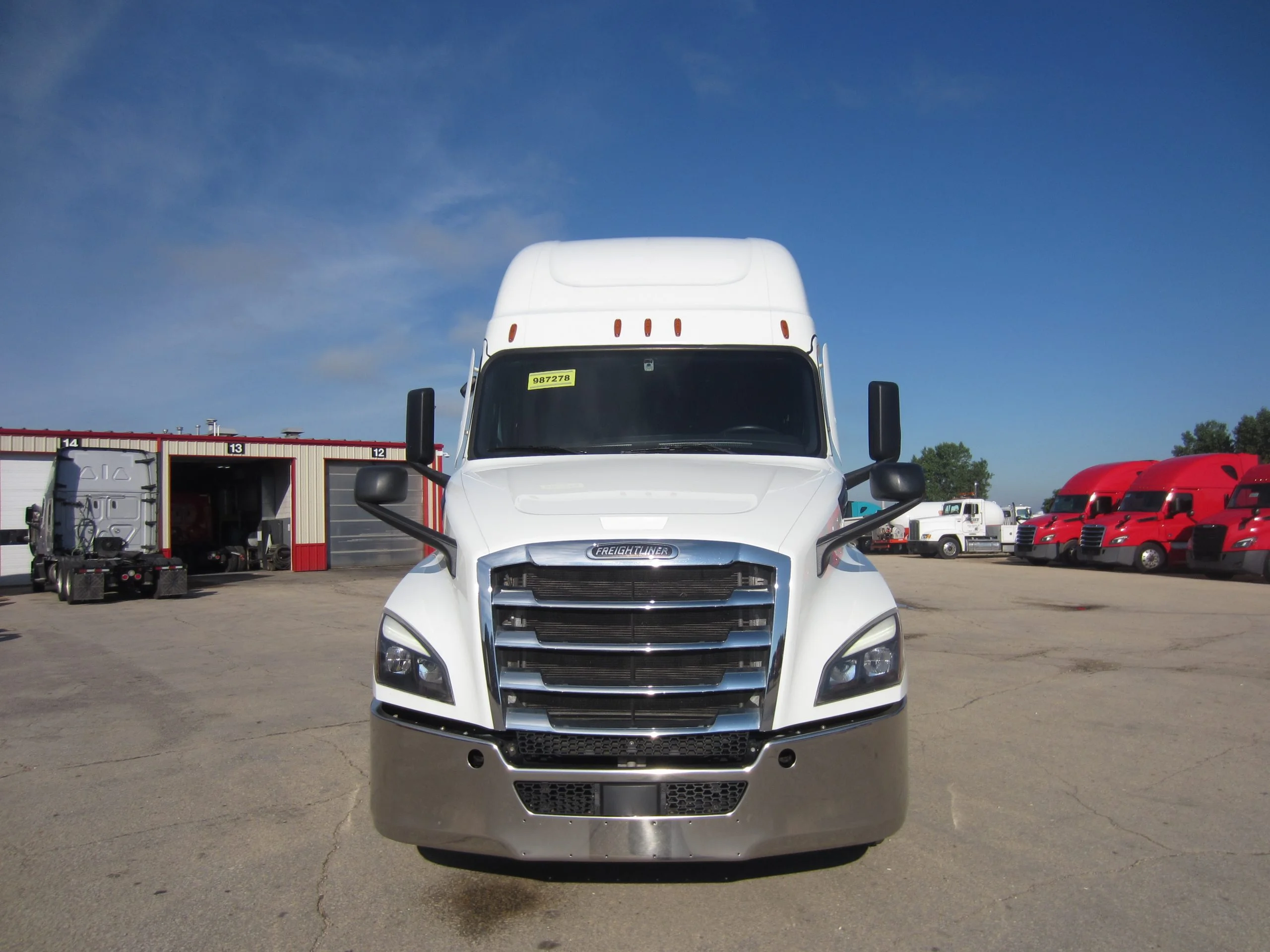 2023 Freightliner Cascadia in Madison, WI — photo 2