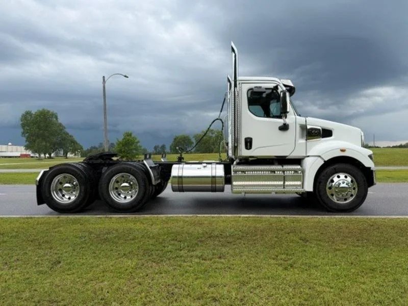 2026 Western Star — photo 4