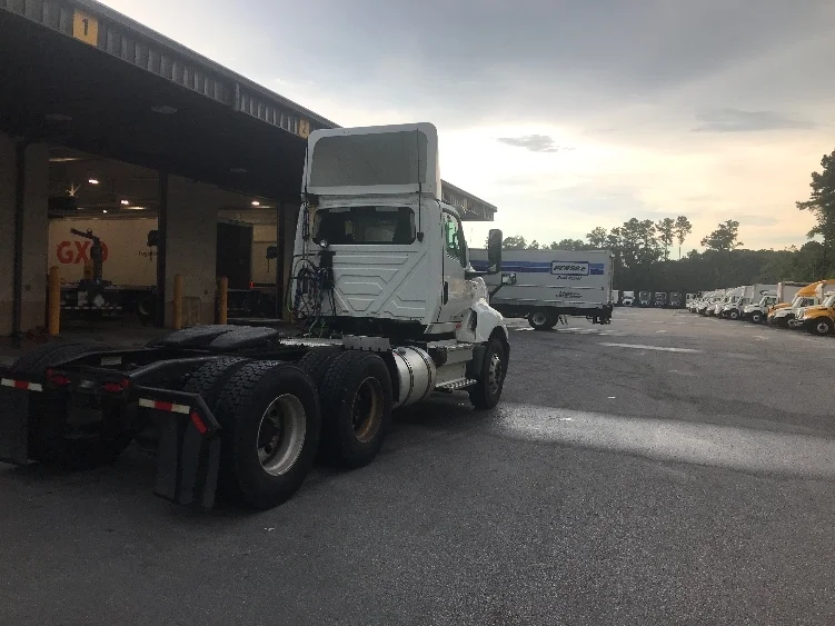 2020 International LT in Ladson, SC — photo 4