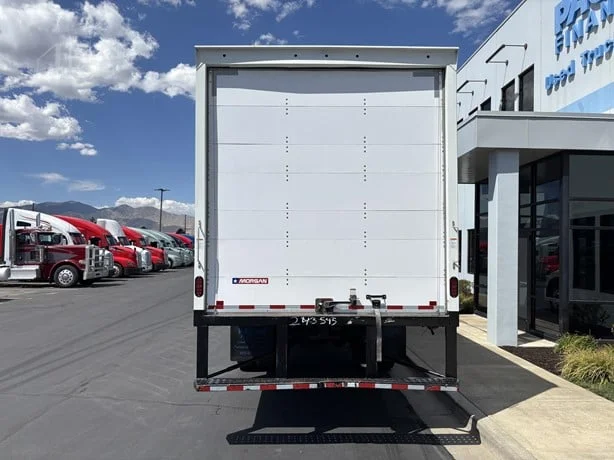 2023 Kenworth T380 in Salt Lake City, UT — photo 9