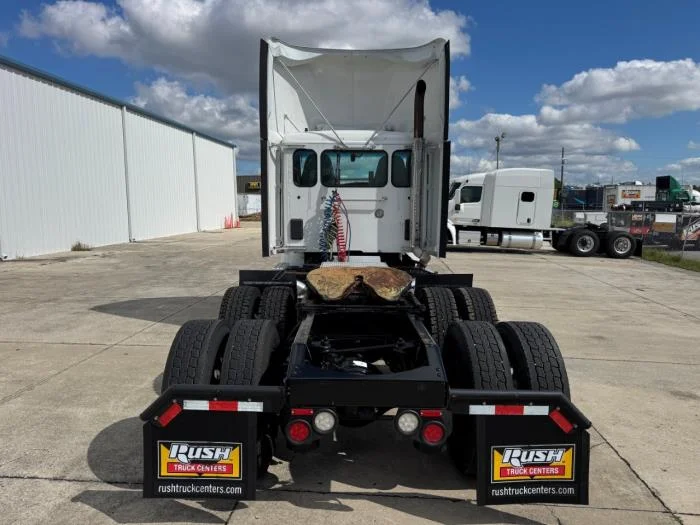 2022 Peterbilt 579 - image 7