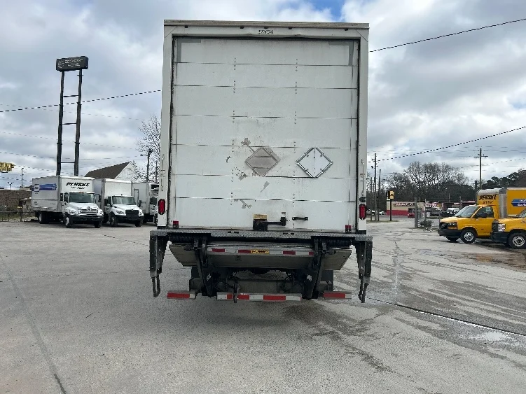 2019 Hino 338 in Macon, GA — photo 7