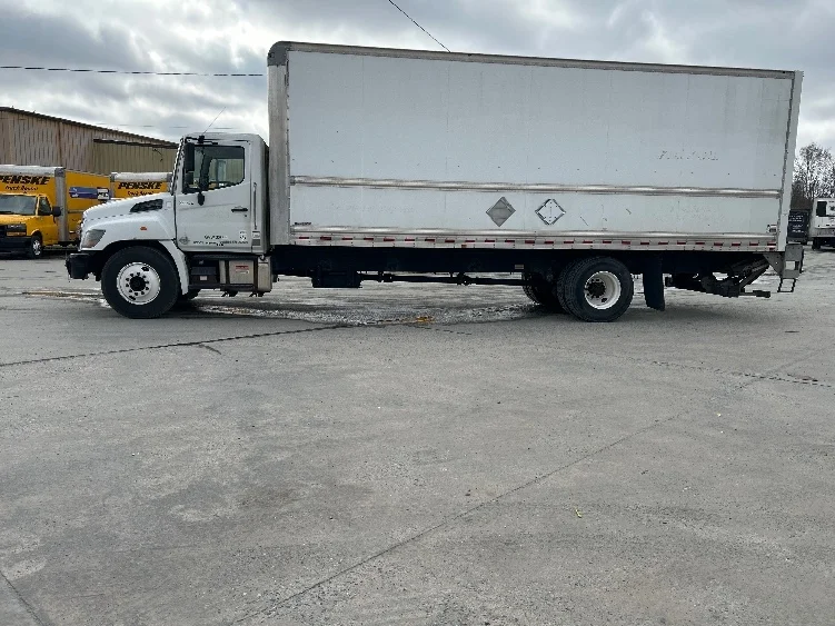 2019 Hino 338 in Macon, GA — photo 4
