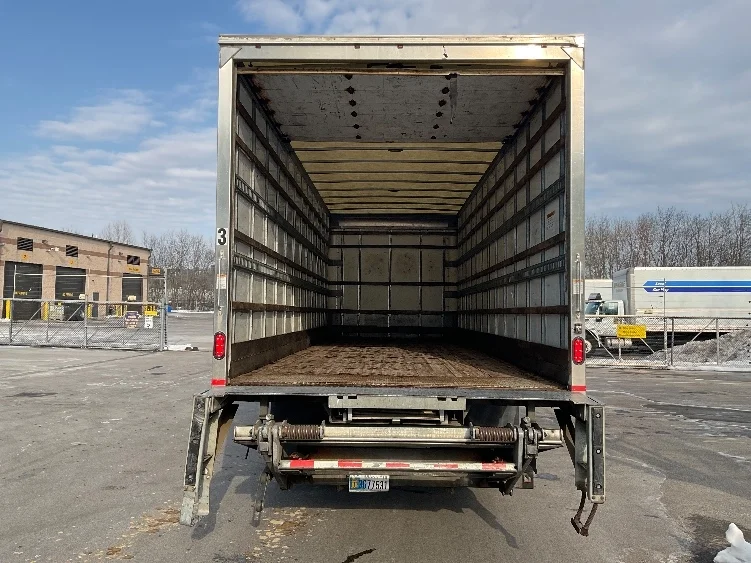 2019 Freightliner eM2 in King Of Prussia, PA — photo 8