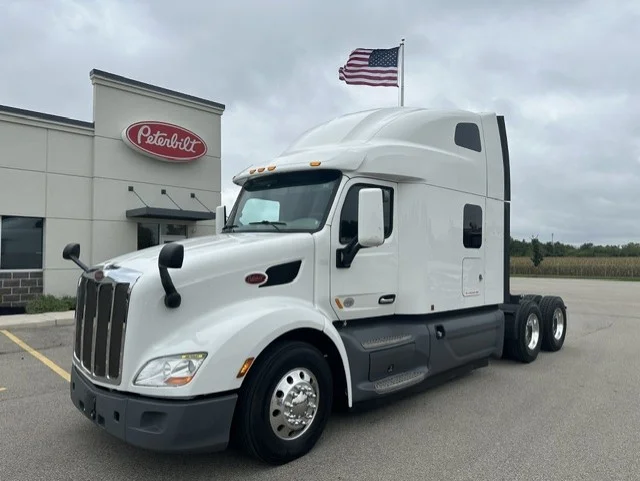 2021 Peterbilt 579 in Dayton, OH