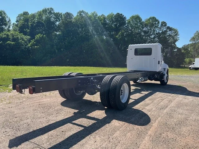 2026 Hino L6 in Hickory, NC — photo 2