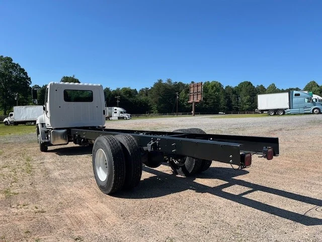 2026 Hino L6 - image 3