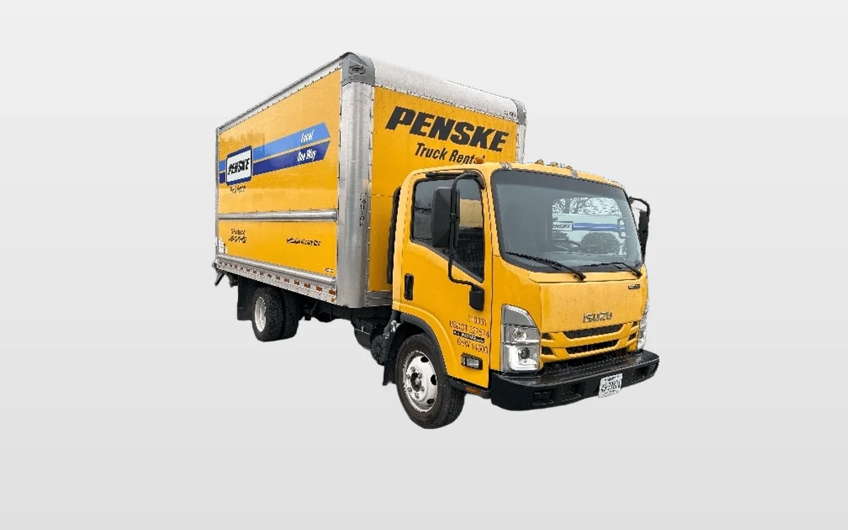 2023 Isuzu - image 1