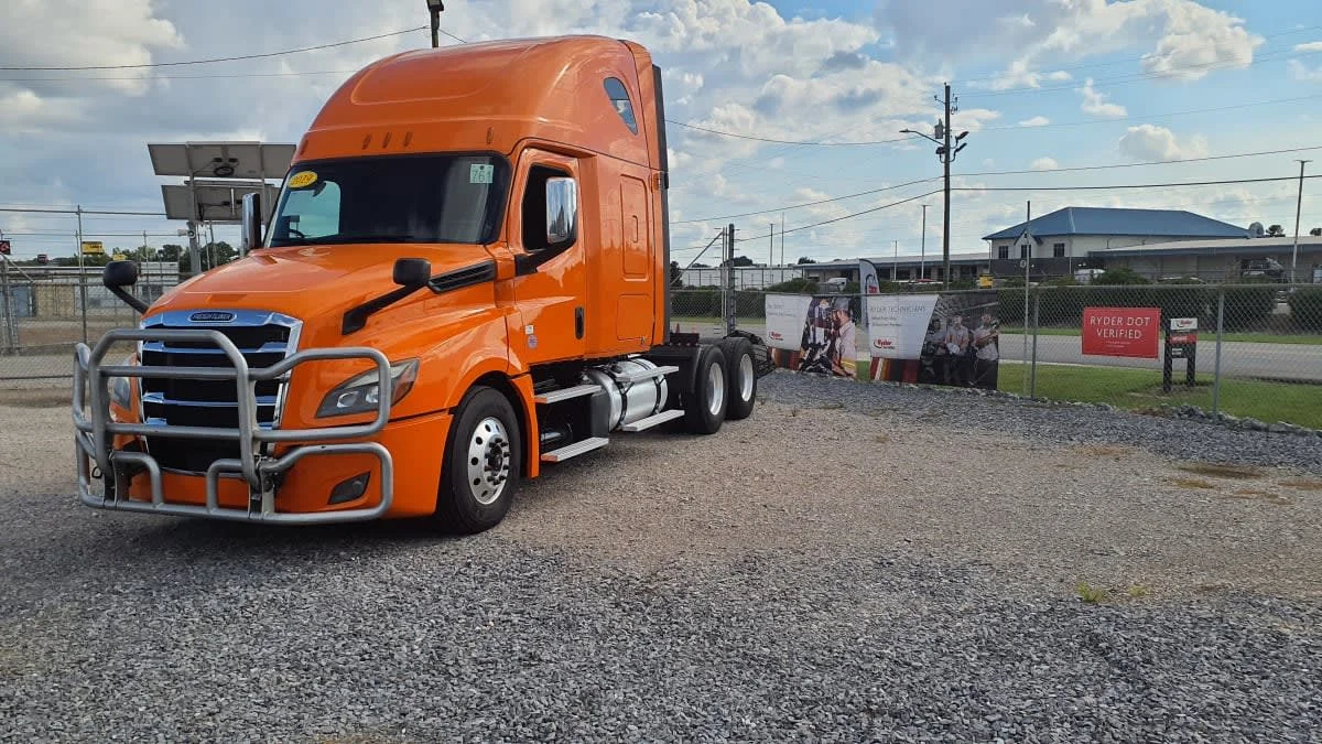 2019 Freightliner Cascadia in Birmingham, AL