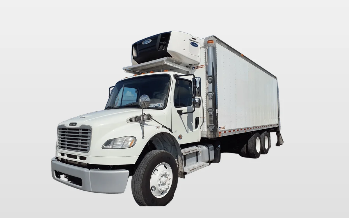 2018 Freightliner M2 106 - image 1