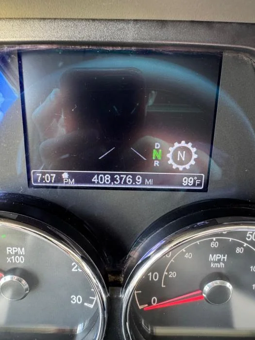 2022 Peterbilt 579 - image 15