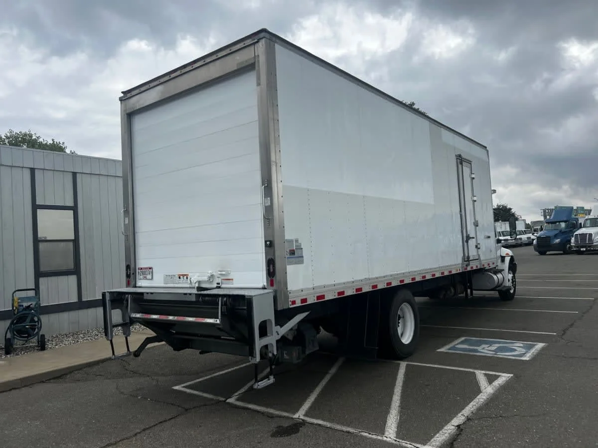 2019 International MV in Fontana, CA — photo 4