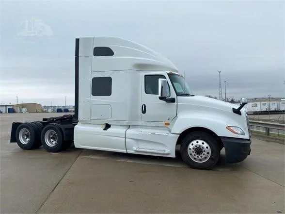 2023 International LT in Location: Springfield, OH — photo 4