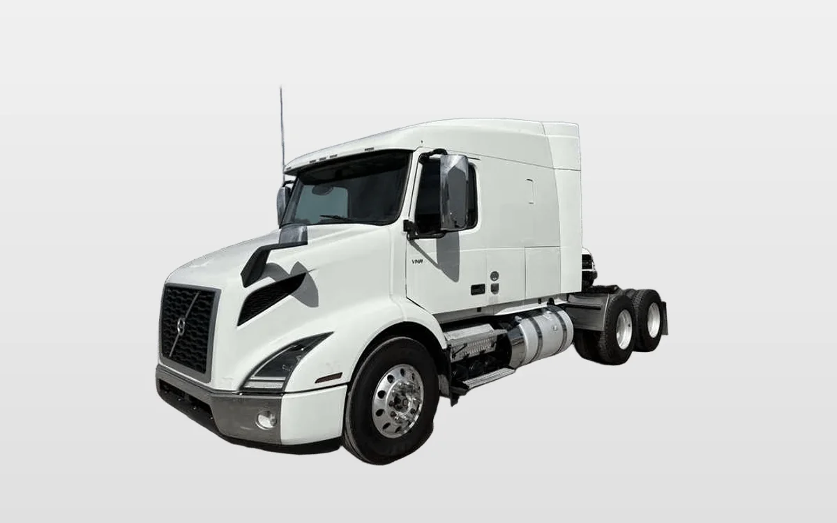 2021 Volvo - image 1