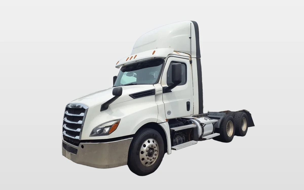 2019 Freightliner - image 1
