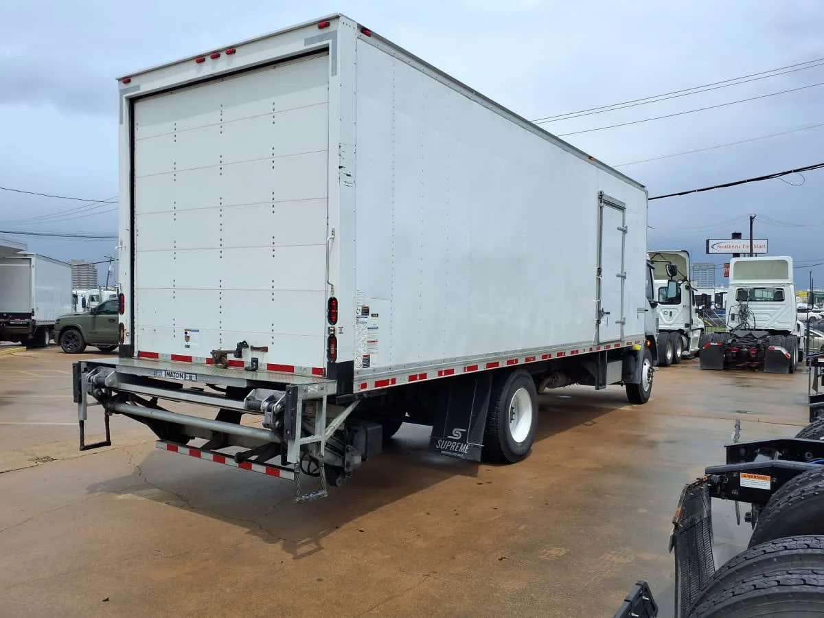 2020 Kenworth K270 in Dallas, TX — photo 4