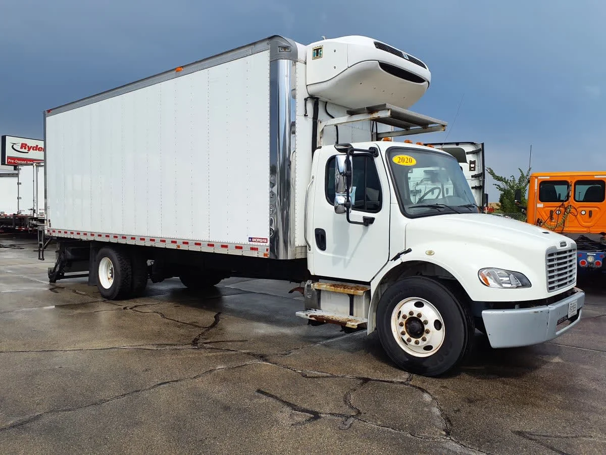 2020 Freightliner M2 106 in Oak Creek, WI — photo 3