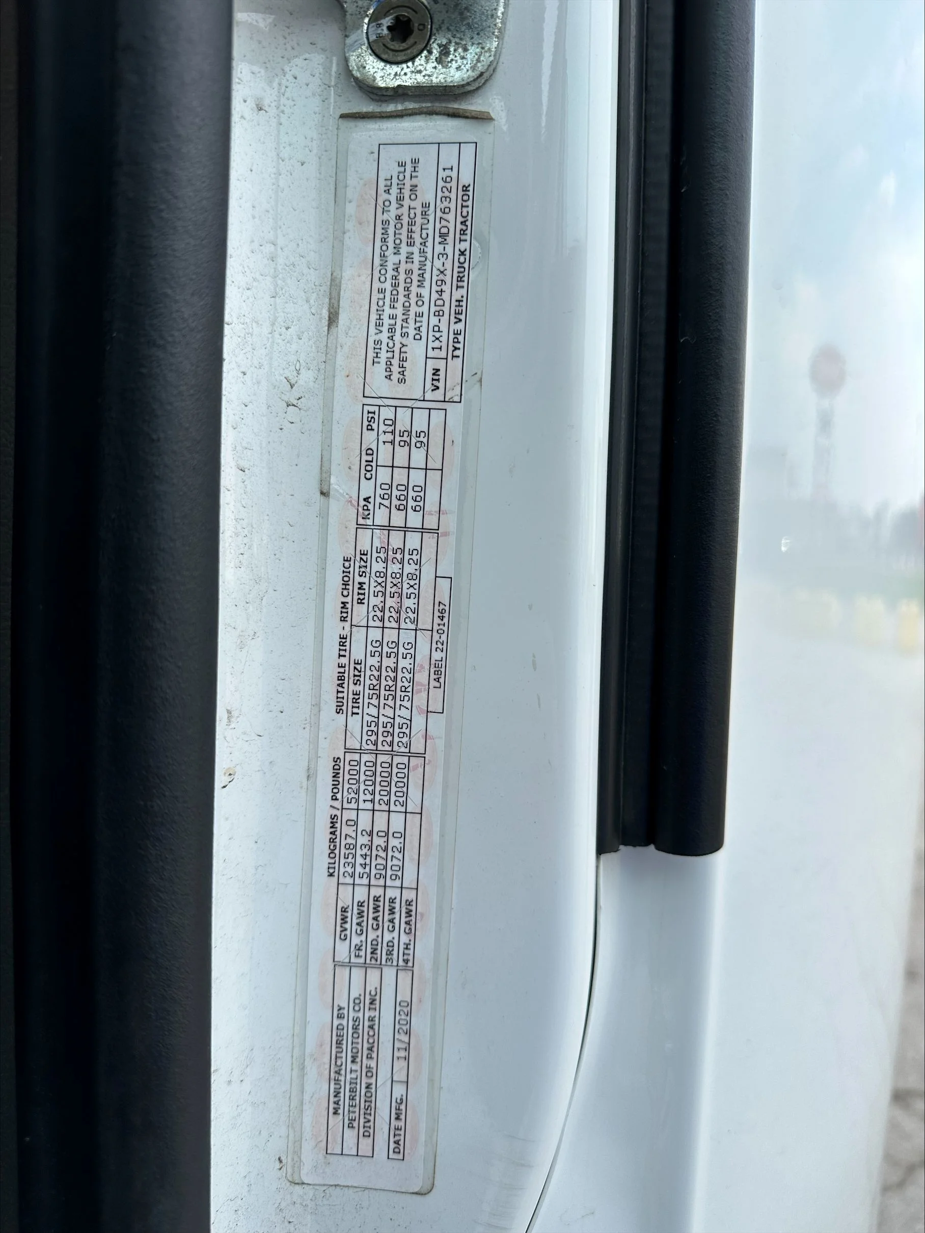 2021 Peterbilt 579 - image 15