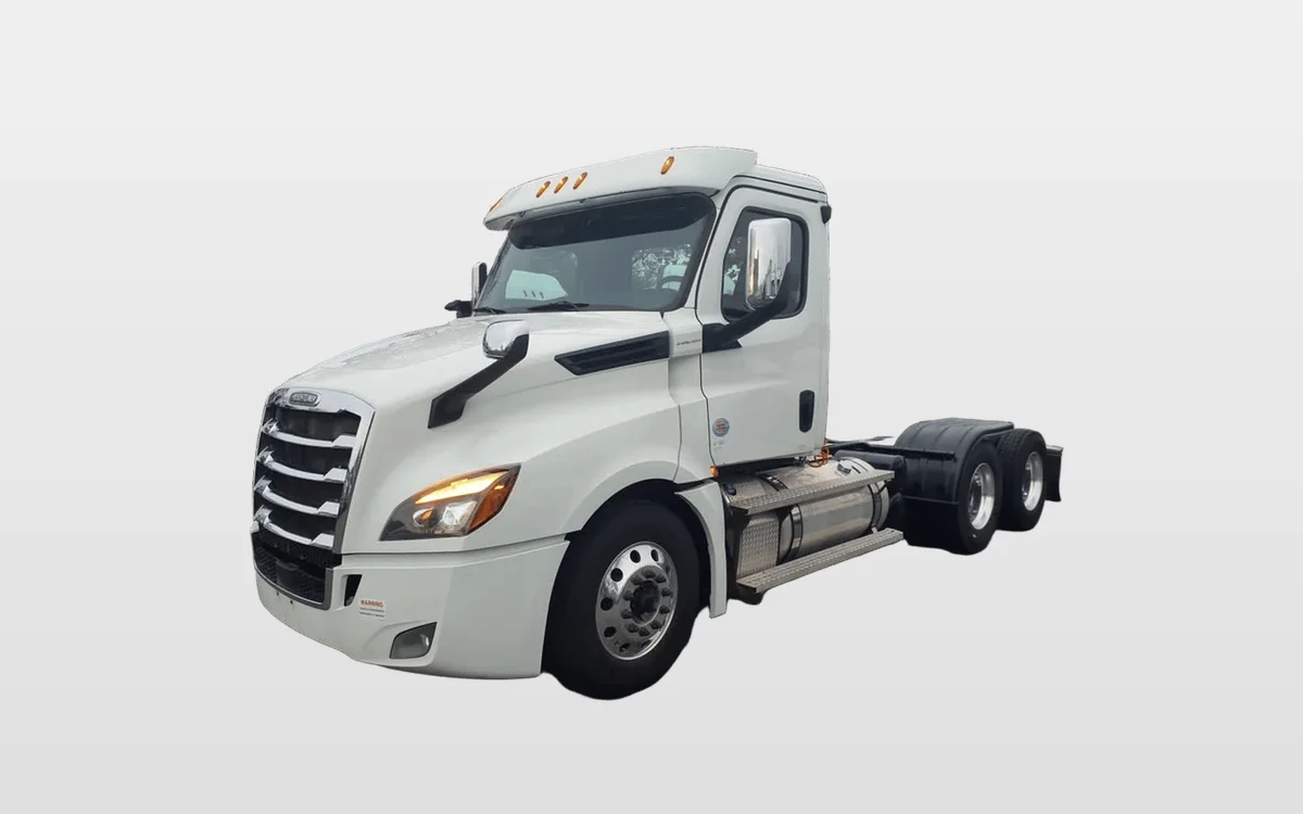 2020 Freightliner - image 1