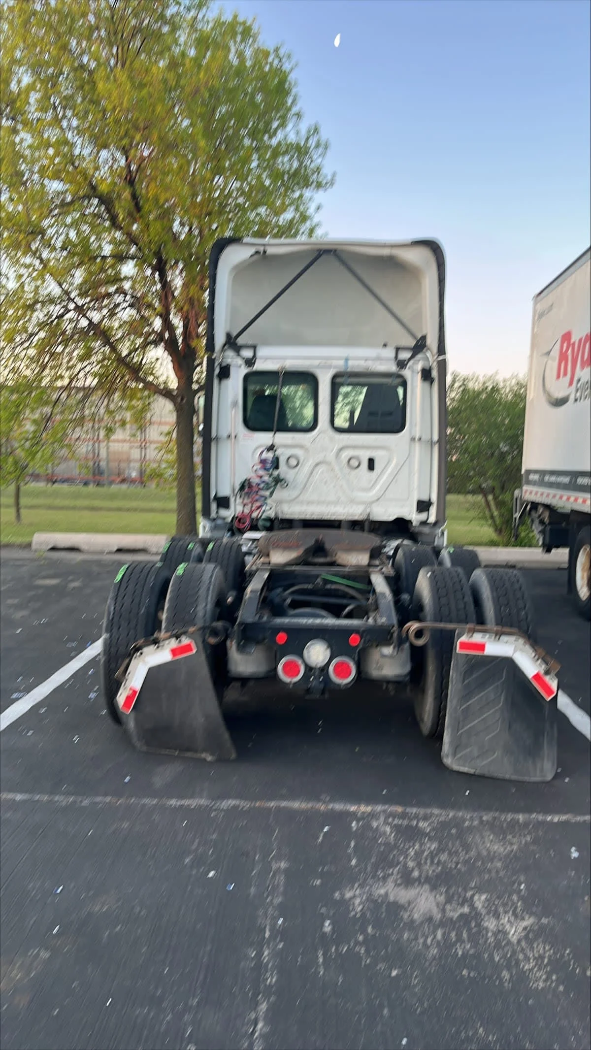 2020 Freightliner Cascadia in Oklahoma City, OK — photo 5
