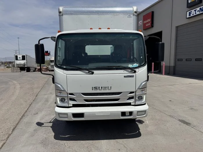2024 Isuzu NRR - image 3