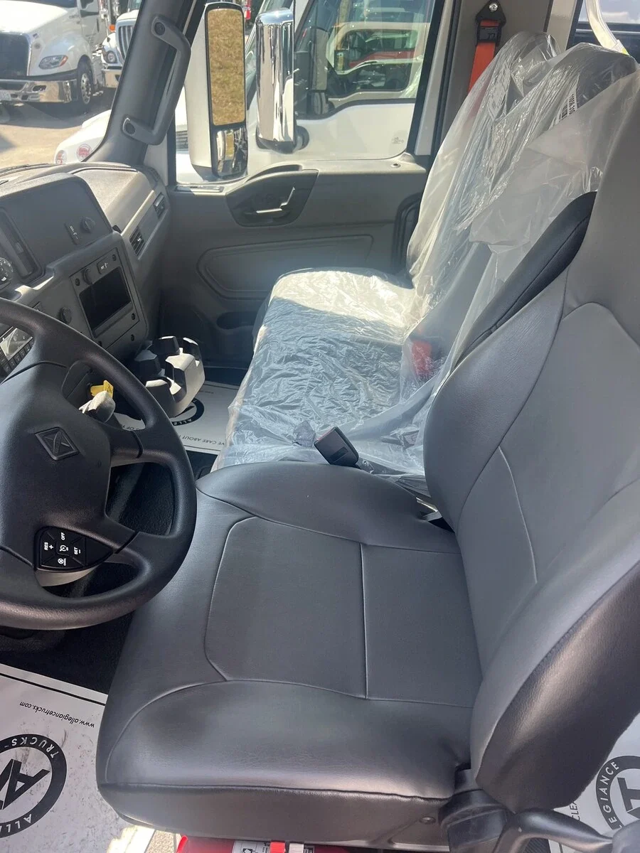 2025 International MV - image 26