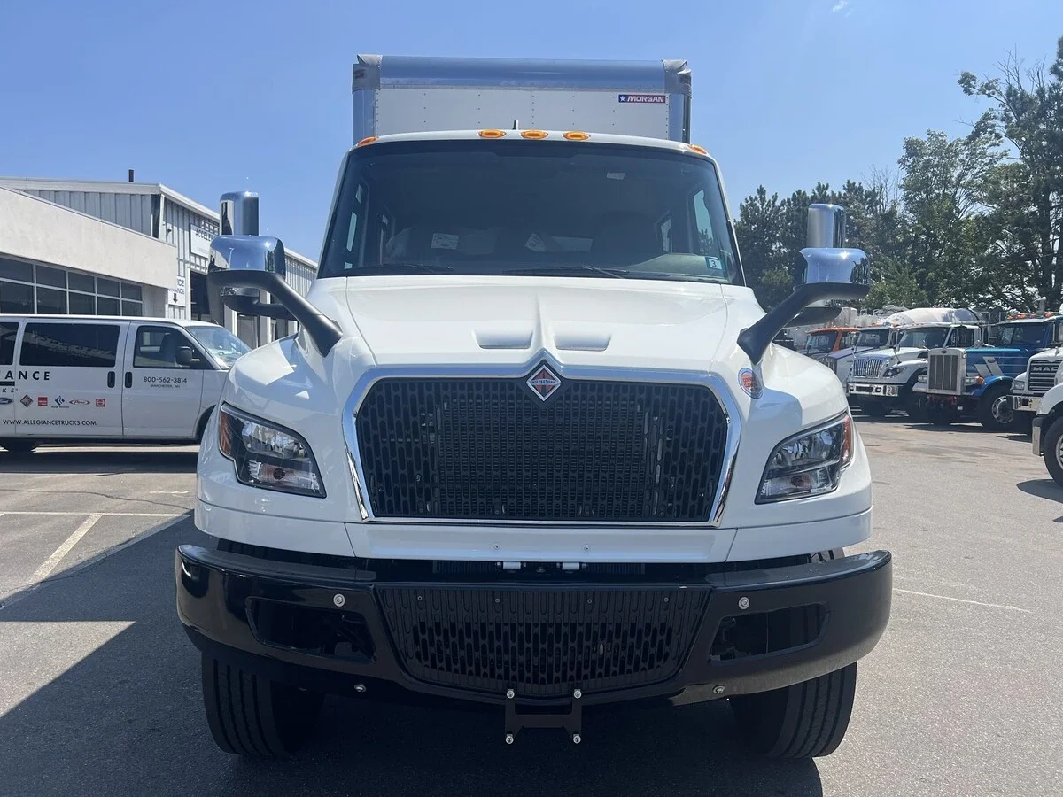 2025 International MV - image 3