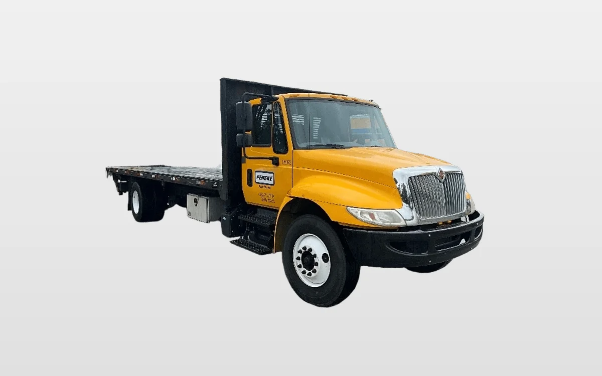 2019 International 4300 - image 1
