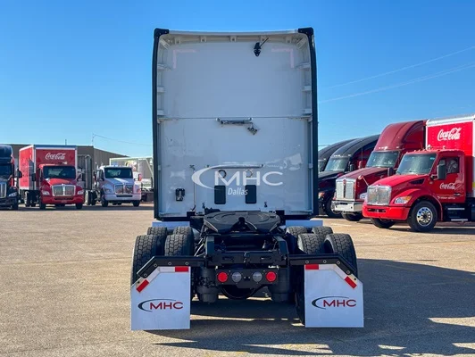 2027 Kenworth T680 in Dallas, TX — photo 5