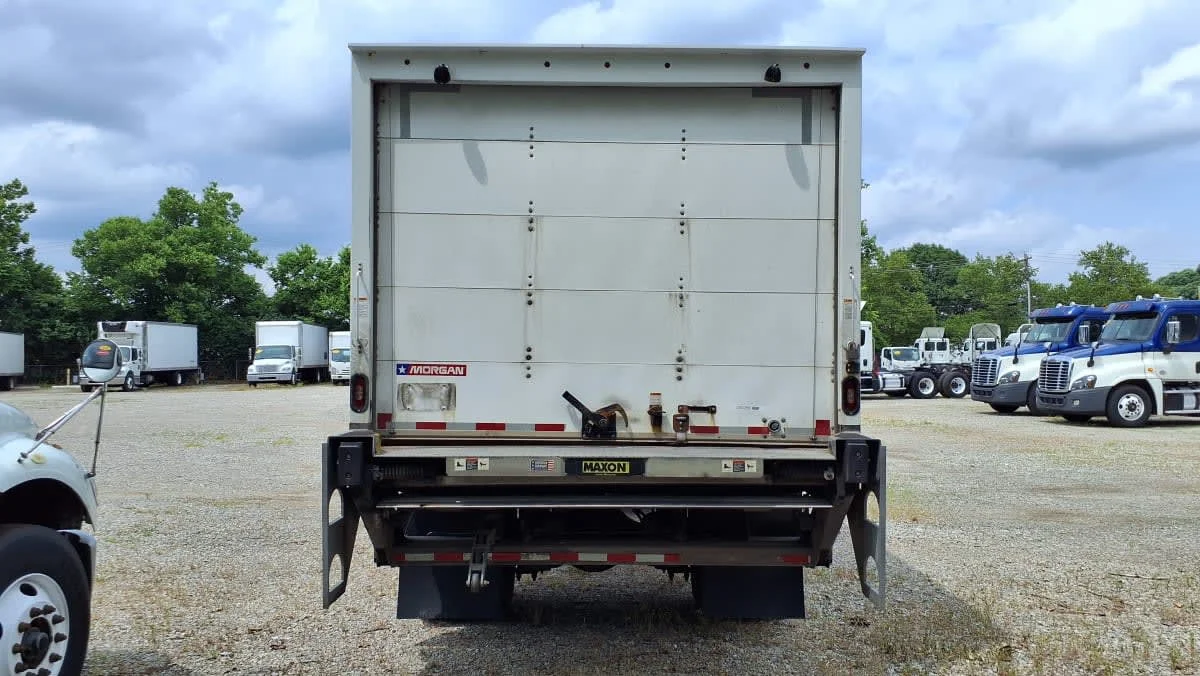 2020 Freightliner M2 106 in West Chester, OH — photo 5