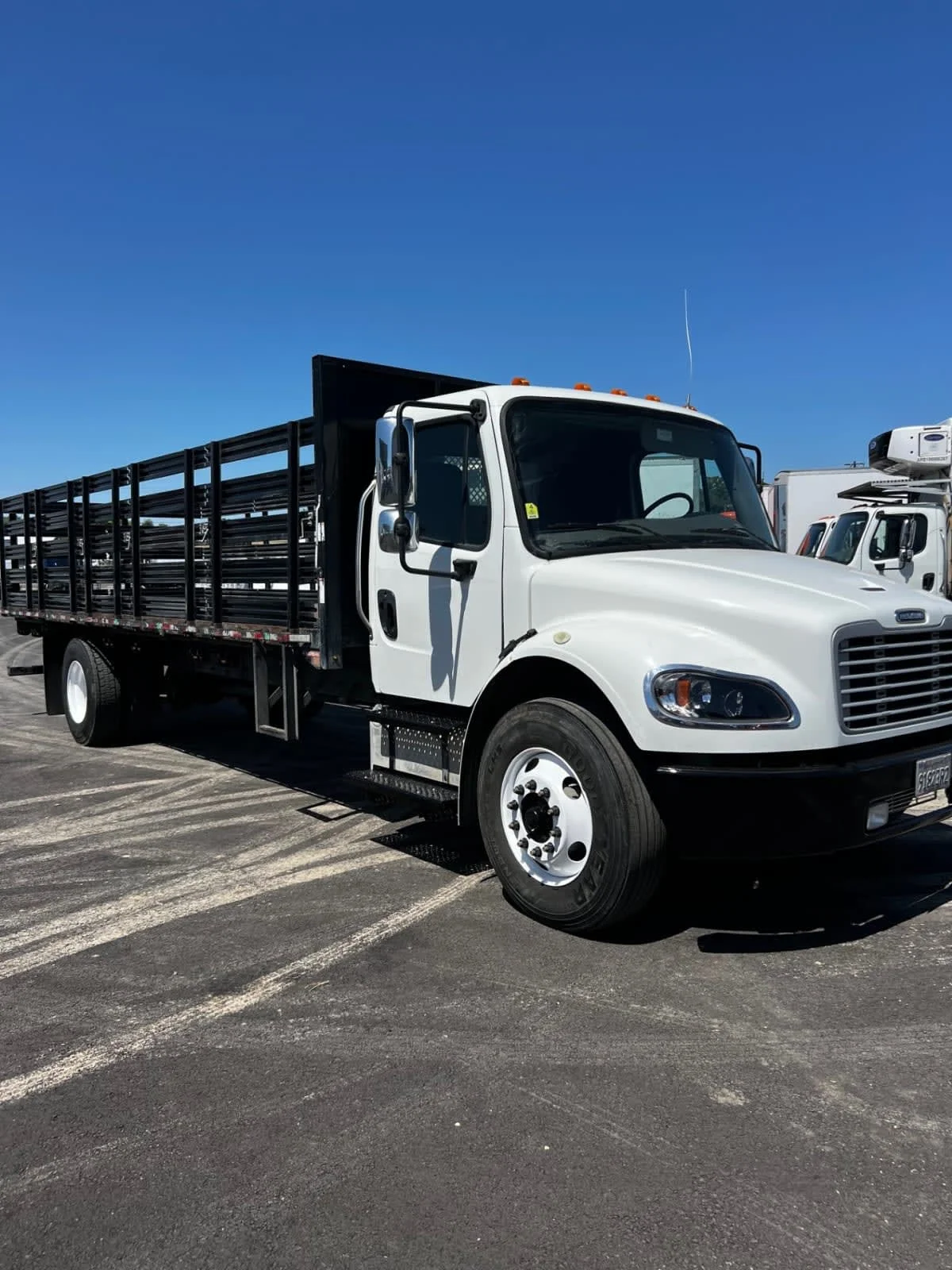 2020 Freightliner M2 106 in West Sacramento, CA — photo 3