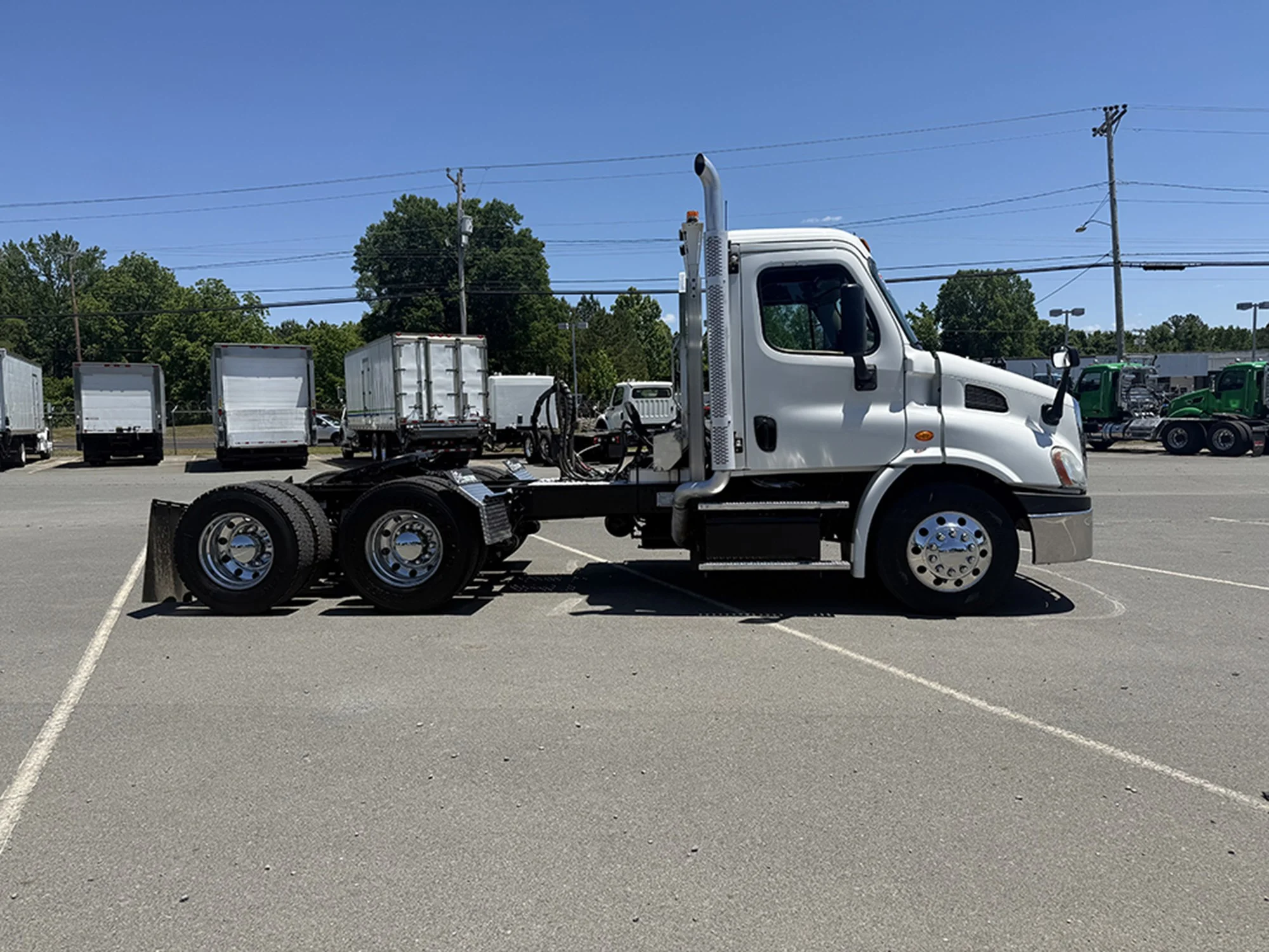 2017 Freightliner Cascadia — photo 3
