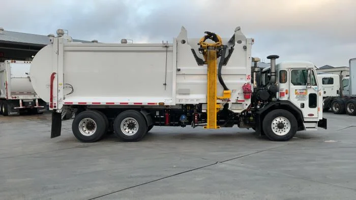 2025 Peterbilt 520 in Houston, TX — photo 5