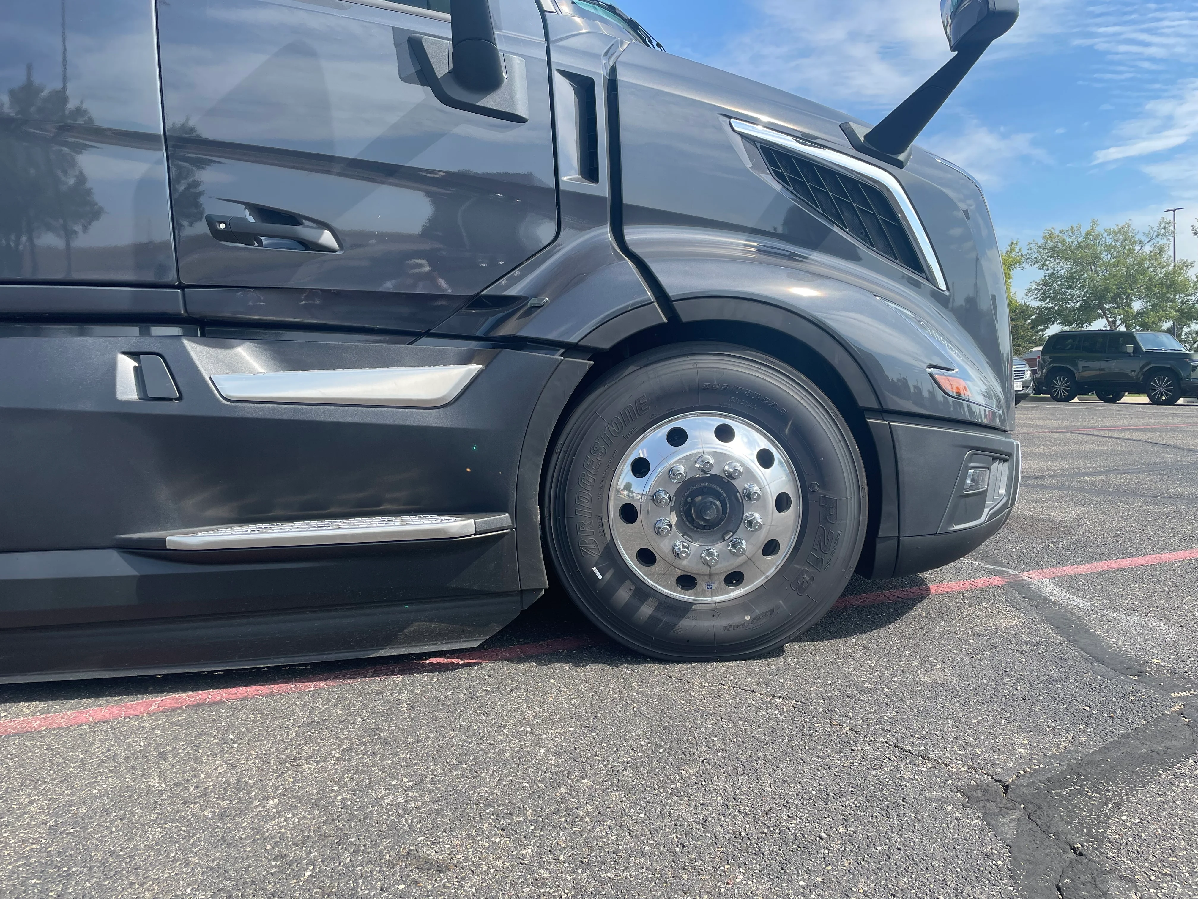2026 Volvo VNL 660 in Amarillo, TX — photo 7